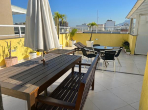 Large Penthouse Arpoador